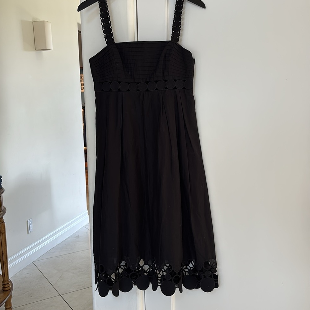 Catherineine Malandrino dress
Size 6